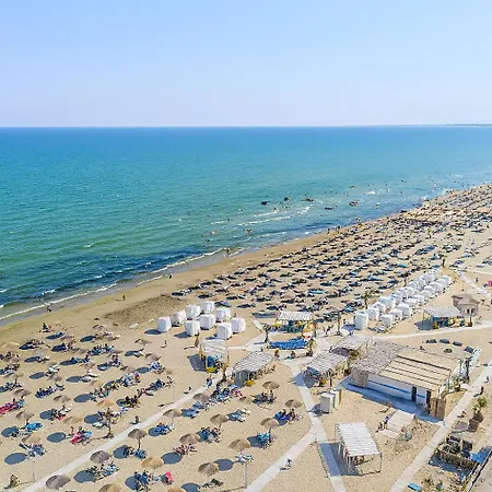 Nautic Beach Apartament Apartmanhotel Năvodari